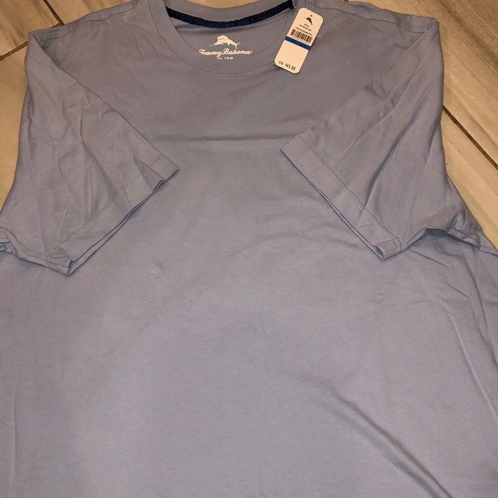 Tommy Bahama Short-Sleeve Crew Neck Tee in Pale Blue